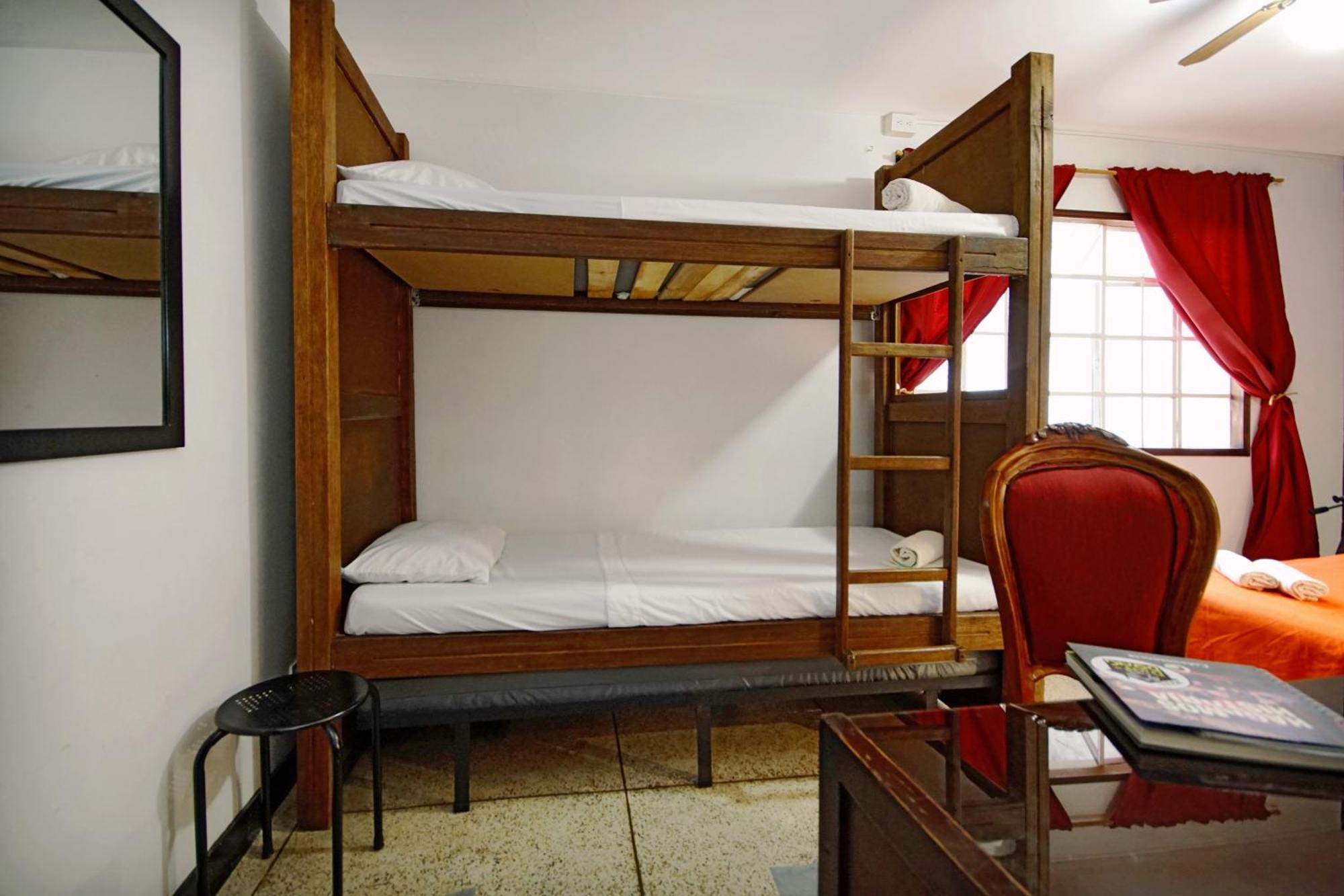 Ding-Dong Hostel 칼리 외부 사진
